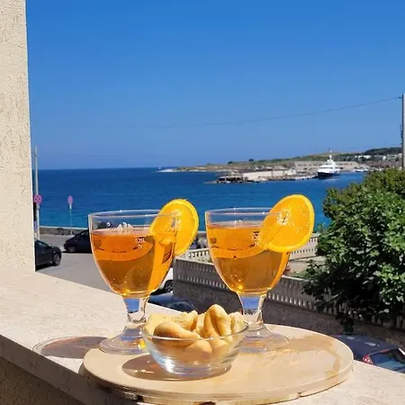 Orizzonte Blu アパート
